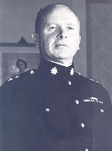 Lt Col J F Sherrard