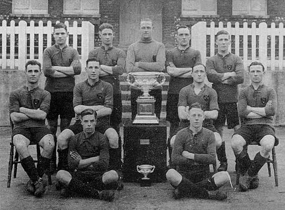 1 Queen's Physical Drill Team 1900